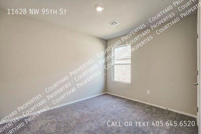 Building Photo - 11628 NW 95th St