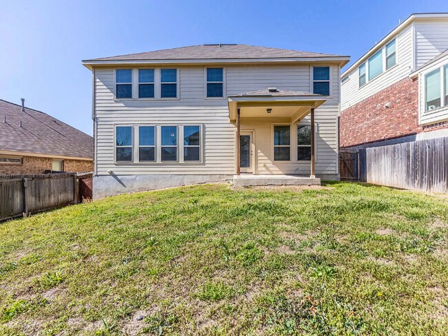 Building Photo - Spacious 4 Bedroom Home with 2 Car Garage in Boerne ISD