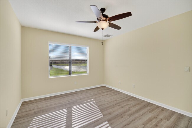 Building Photo - 6580 Canterbridge Dr