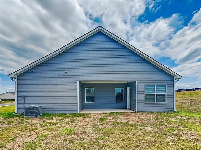 Building Photo - 1000 Claas Wy