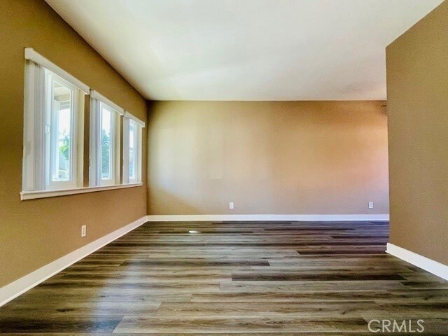 Building Photo - 2536 Orange Ave