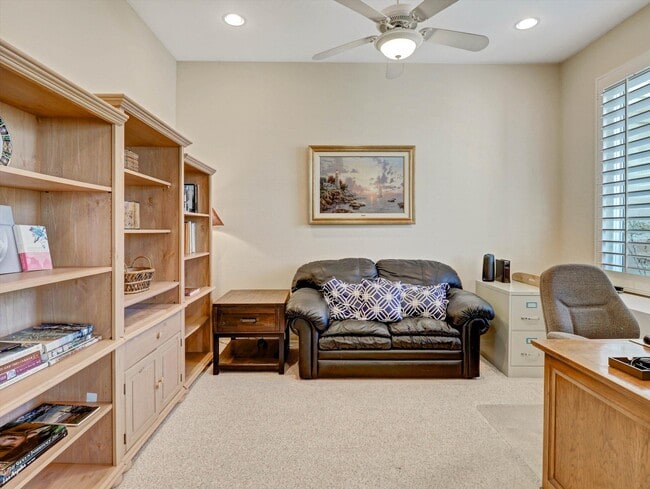 Building Photo - 78202 Kensington Dr