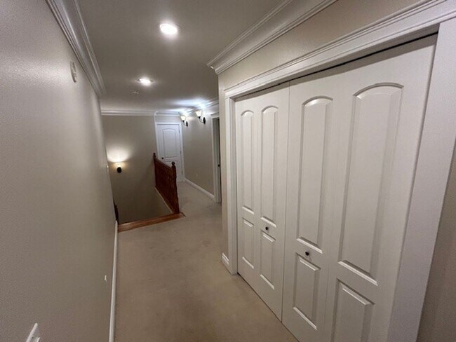 Building Photo - Charming Wasilla Haven: 4BR, 2.5BA Gem wit...