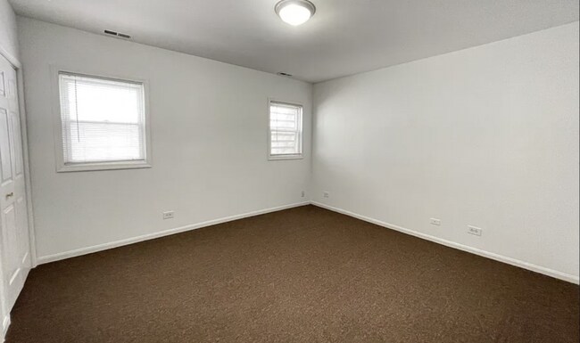 Building Photo - 2 bedroom in Chicago IL 60642