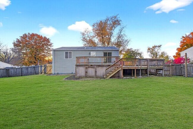 Building Photo - Nicely Updated Home