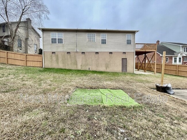 Building Photo - 490 Greywalls Ct