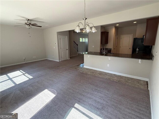 Building Photo - 149 Hardy Water Dr SE