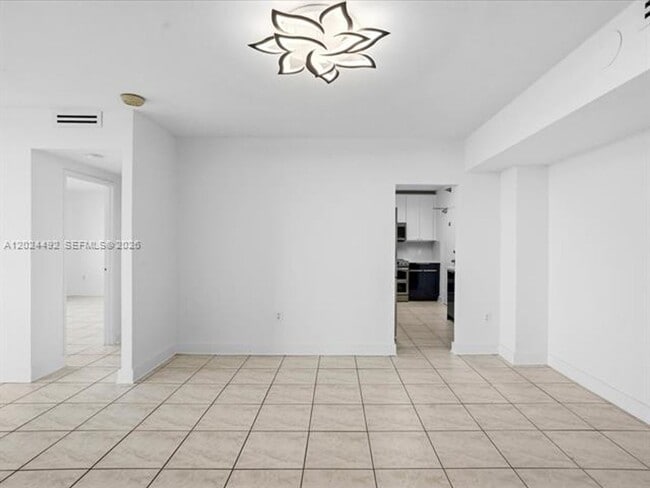 Building Photo - 10185 Collins Ave