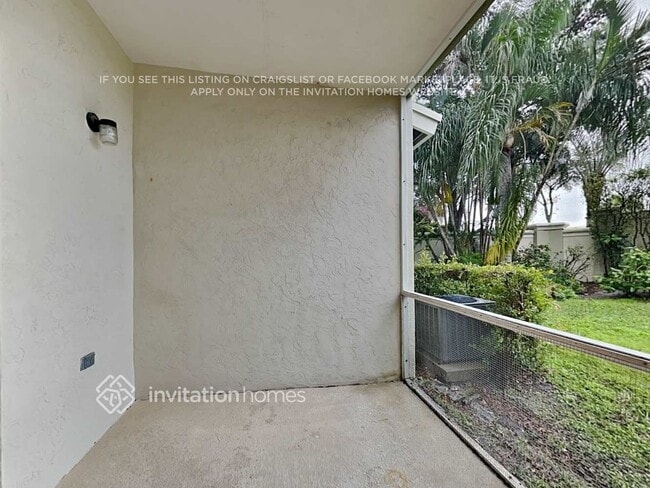 Building Photo - 803 Kokomo Key Ln