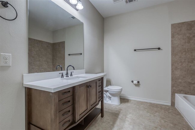 Building Photo - 126 Eagle Meadow Dr