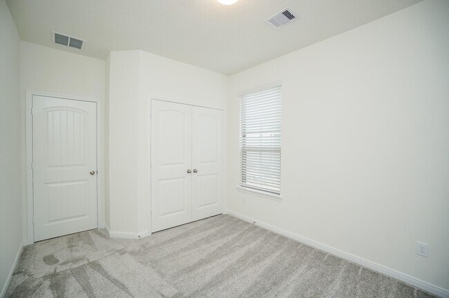 Building Photo - 20615 Teakwood Fields Ln