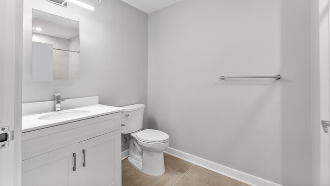 Building Photo - 475 Communipaw Ave