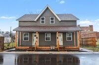 Building Photo - 709 Napier St