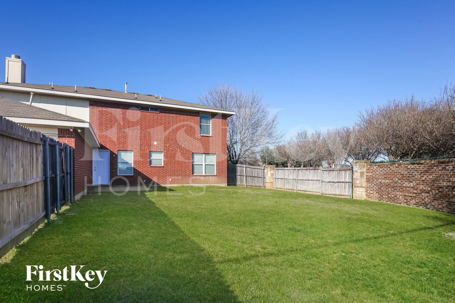 Building Photo - 2900 Ocean Dr