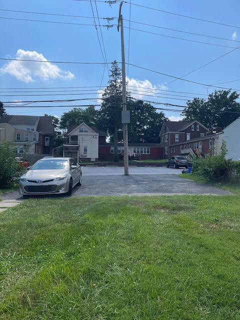 Building Photo - 430 S Matlack St