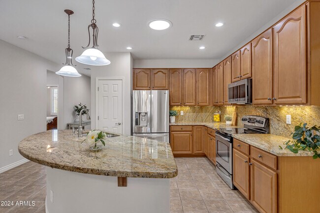 Building Photo - 20500 N Big Dipper Dr