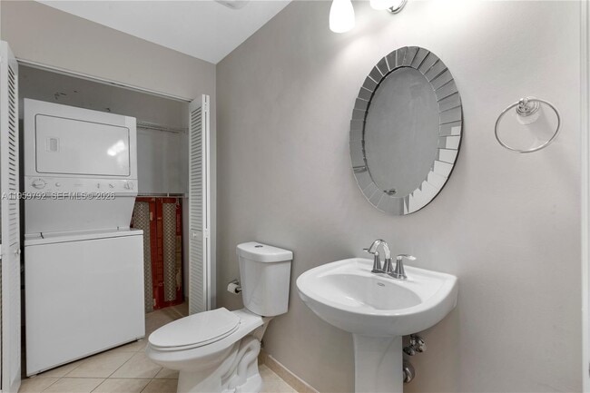 Building Photo - 8395 SW 73rd Ave