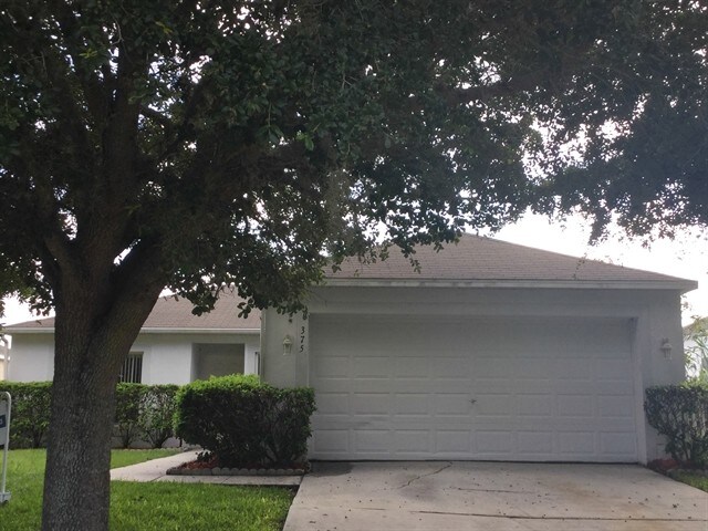 Primary Photo - 375 Regal Downs Cir