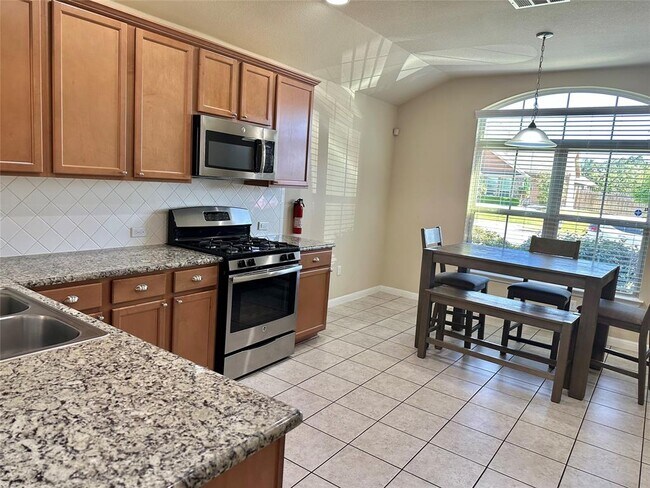 Building Photo - 401 Tula Trail