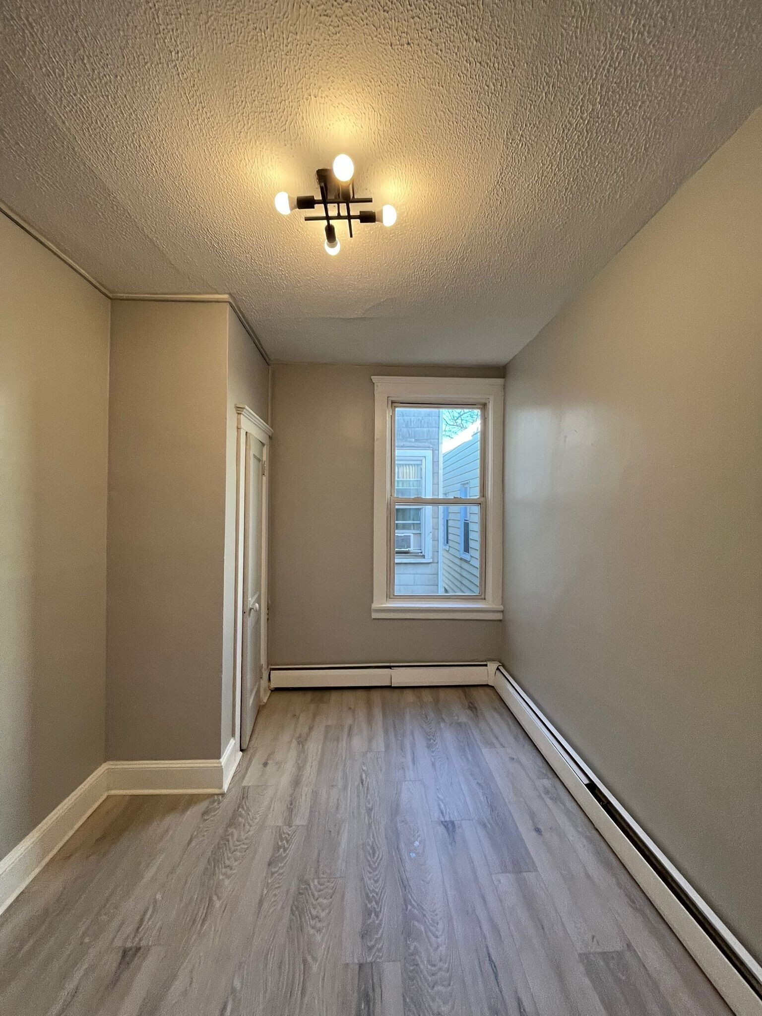 Building Photo - 56 Terhune Ave