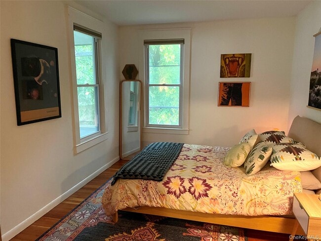 Building Photo - 90 Innis Ave