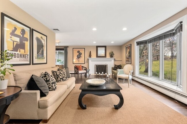 Building Photo - 21 Gail Rd