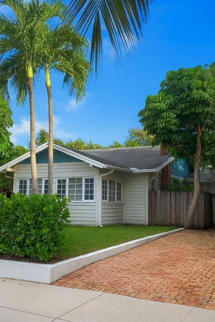 Building Photo - 725 New Jersey St