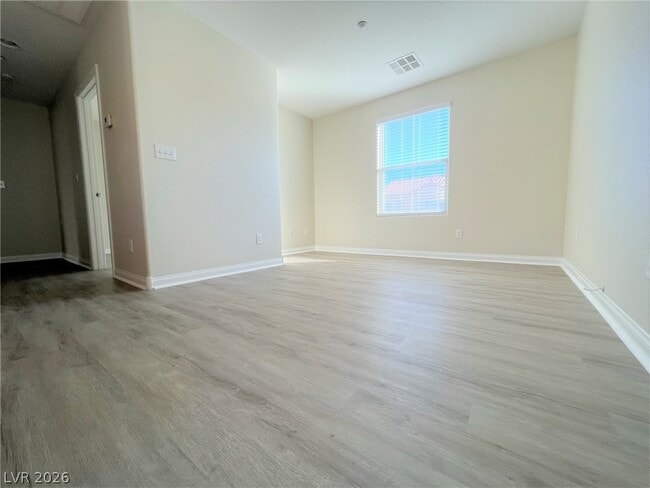 Building Photo - 8932 Amy Olivia Ave