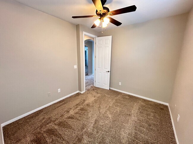 Building Photo - Beautiful 4/Bed/3Bath/2Car Two-Story Home with Loft and Office in Providence!