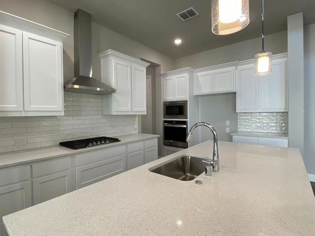 Building Photo - 13034 Scissortail Dr