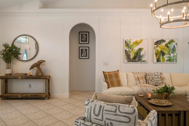 Building Photo - 67 Kashmir Trail