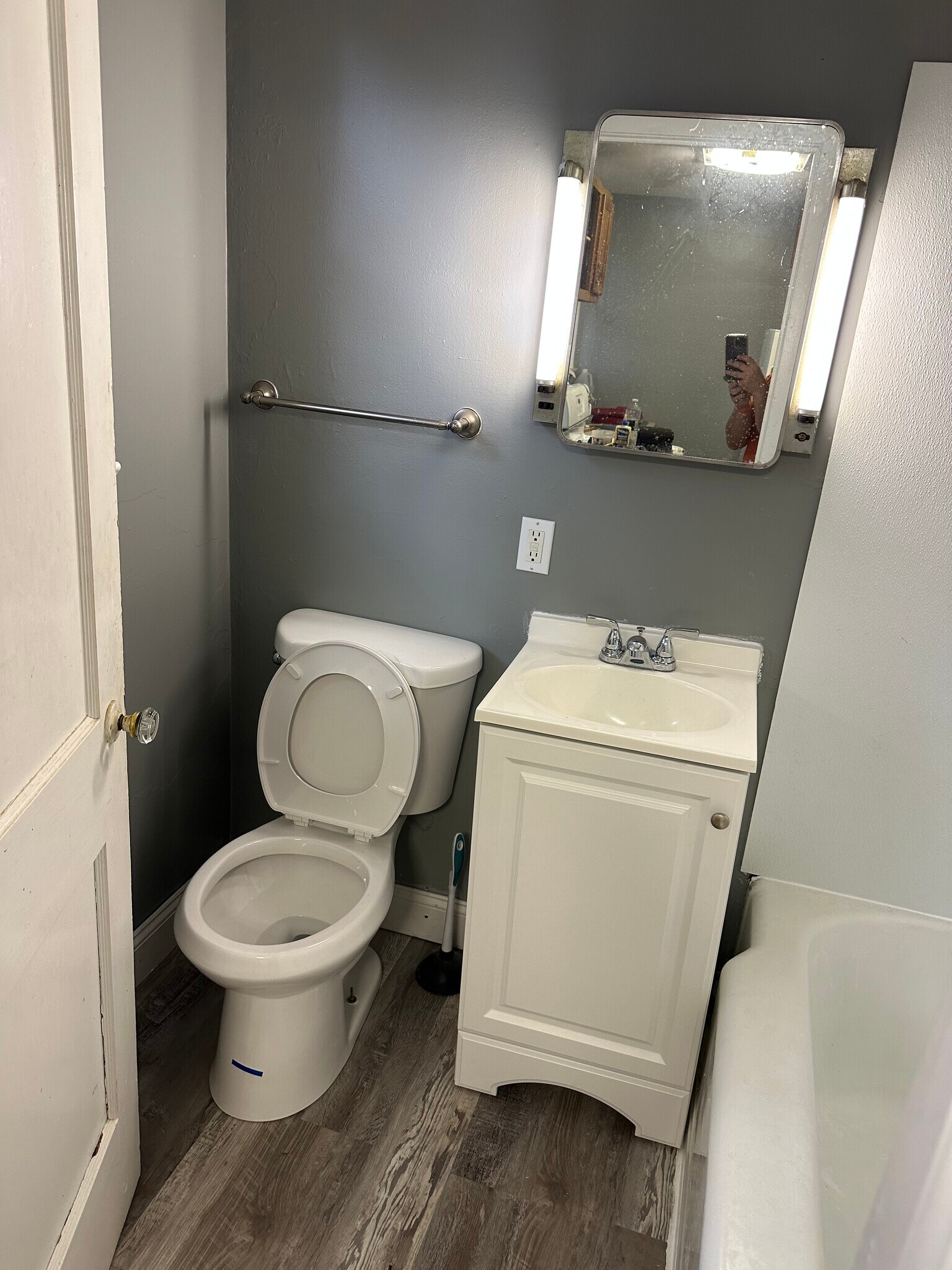 Building Photo - 228 Shafer Ave