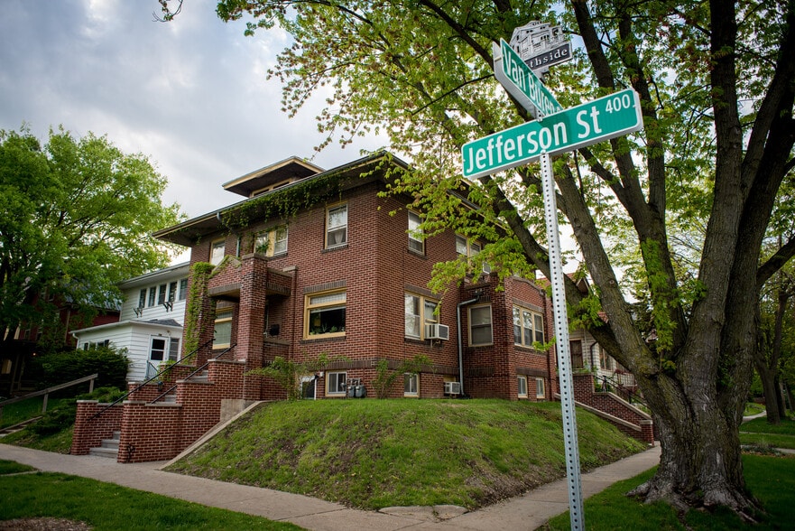 Building exterior. A 1925 brick and mortar four-square. - 430 E. Jefferson Street