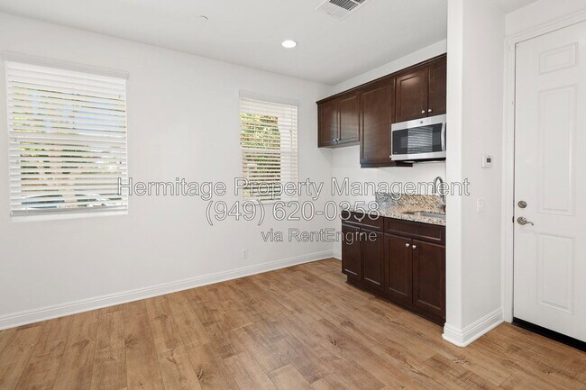 Building Photo - 116 Fieldwood