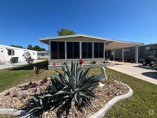 Building Photo - 700 Fairmount Dr
