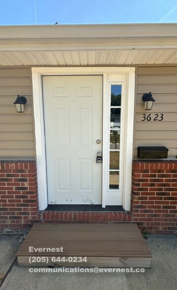 Building Photo - 3623 Bolamo Dr