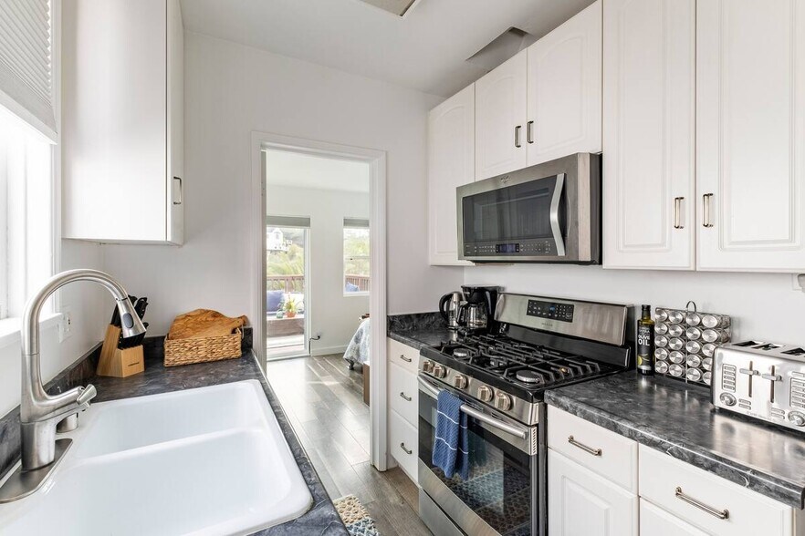 Building Photo - 3523 Crowell St