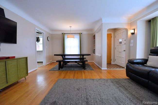 Dining Room - 1930 Clifton Ave