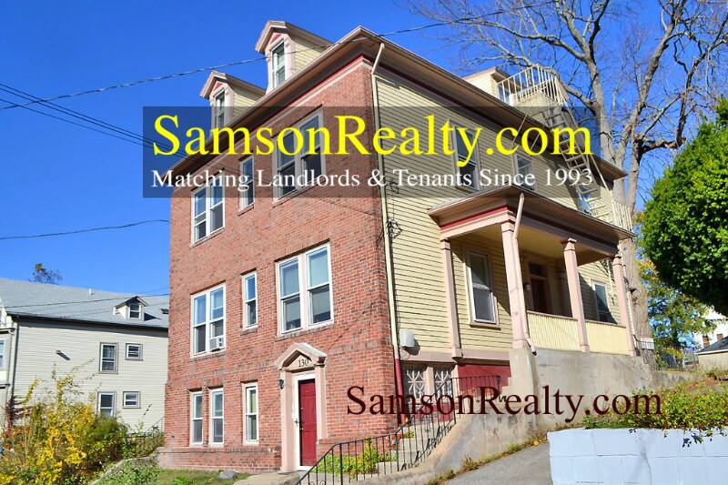 Primary Photo - 130 Doyle Ave
