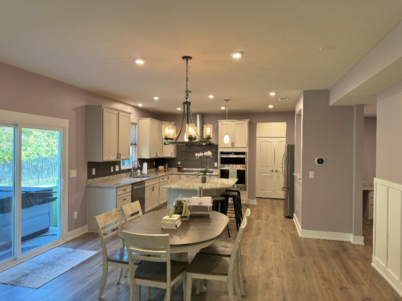 Building Photo - 5264 Veranda Dr