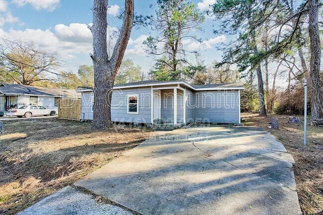 Building Photo - 1503 Bland St