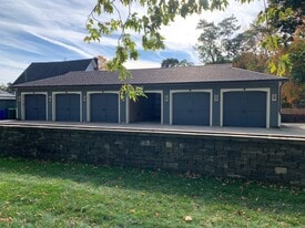 Building Photo - 249 County St