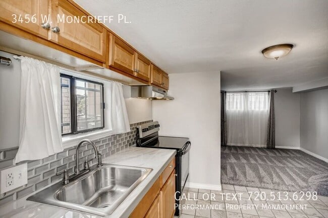 Building Photo - 3456 W Moncrieff Pl