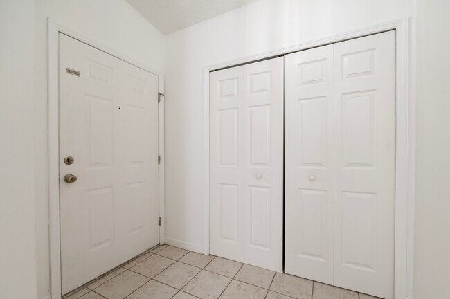 Building Photo - 3529 Forest Branch Dr