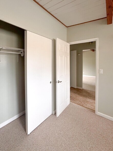 Building Photo - 21521 73rd Pl W