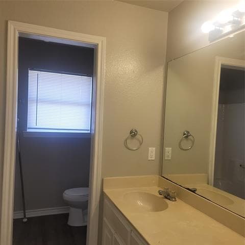 Building Photo - 438 Green Acres Dr