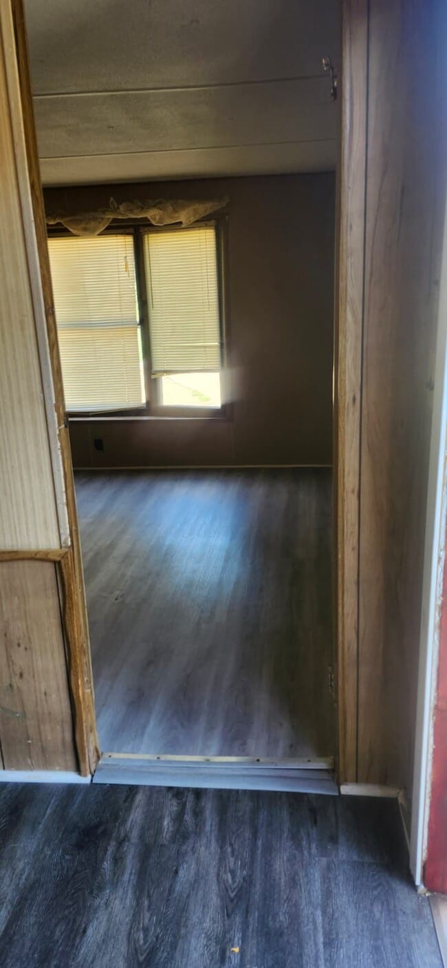 Building Photo - 8364 Cedar St