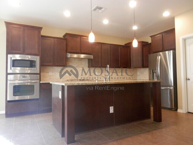 Building Photo - 1463 E Prescott Pl