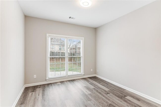 Building Photo - 630 Kimball Parc Way