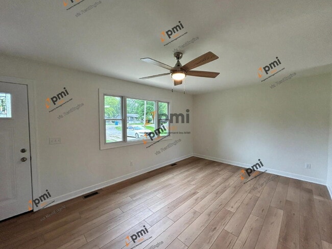 Building Photo - 673 Joe Martin Rd